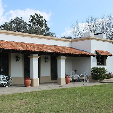 سان أنطونيو دي أريكو Hotel El Triunfo De Areco المظهر الخارجي الصورة